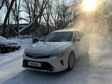 Toyota Camry 2017 годаүшін10 100 000 тг. в Усть-Каменогорск – фото 2