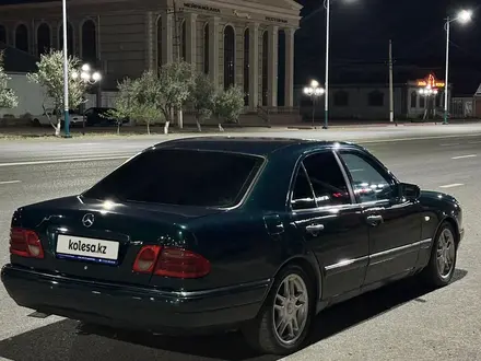 Mercedes-Benz E 280 1996 года за 2 600 000 тг. в Кызылорда – фото 4