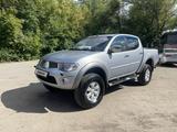 Mitsubishi L200 2011 годаfor7 500 000 тг. в Астана