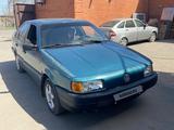 Volkswagen Passat 1991 года за 1 100 000 тг. в Астана – фото 3