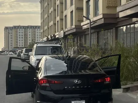 Hyundai Elantra 2020 года за 4 800 000 тг. в Актау – фото 4