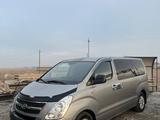 Hyundai Starex 2012 года за 6 500 000 тг. в Шымкент – фото 2