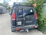 Land Rover Discovery 2002 года за 4 000 000 тг. в Астана
