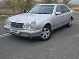 Mercedes-Benz E 200 1996 года за 2 400 000 тг. в Кокшетау – фото 3