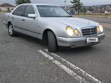 Mercedes-Benz E 200 1996 года за 2 400 000 тг. в Кокшетау – фото 4