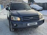 Toyota Highlander 2004 годаfor7 100 000 тг. в Павлодар