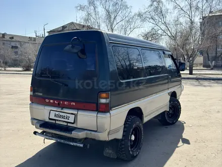 Mitsubishi Delica 1993 года за 2 600 000 тг. в Рудный – фото 13