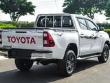 Toyota Hilux 2024 года за 20 500 000 тг. в Актау – фото 3