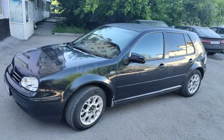 Volkswagen Golf 2001 года за 3 000 000 тг. в Астана