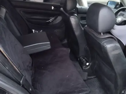 Volkswagen Golf 2001 года за 3 000 000 тг. в Астана – фото 8