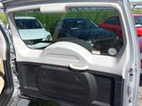 Дверь багажника MMC Pajero IV V93W за 150 000 тг. в Усть-Каменогорск – фото 2