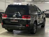 Toyota Land Cruiser 2018 года за 35 900 000 тг. в Астана – фото 5