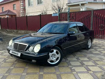 Mercedes-Benz E 430 2001 года за 4 900 000 тг. в Атырау