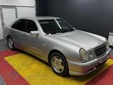Mercedes-Benz E 230 1997 года за 2 222 222 тг. в Атырау – фото 3
