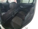 Skoda Fabia 2012 года за 2 900 000 тг. в Шымкент – фото 3