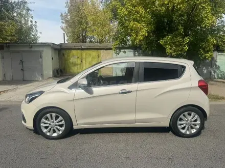 Chevrolet Spark 2018 года за 4 800 000 тг. в Шымкент – фото 3