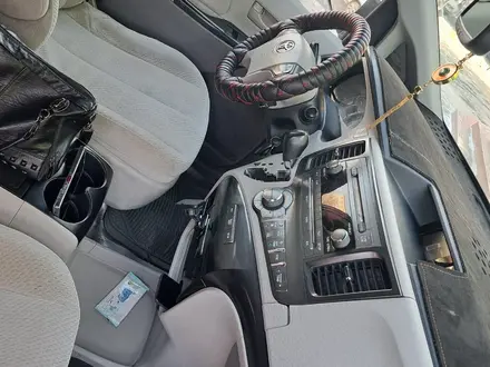 Toyota Sienna 2012 года за 9 000 000 тг. в Атырау – фото 3