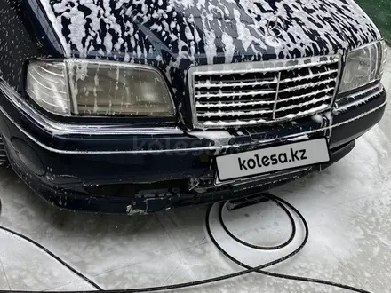 Mercedes-Benz C 280 1996 года за 3 500 000 тг. в Астана – фото 3