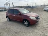 Renault Sandero 2011 года за 1 500 000 тг. в Атырау – фото 2