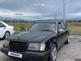 Mercedes-Benz E 220 1993 года за 1 150 000 тг. в Талдыкорган – фото 2