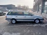 Volkswagen Passat 1993 годаүшін1 200 000 тг. в Шымкент – фото 4