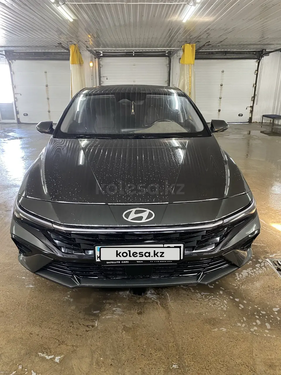 Hyundai Elantra, 2024