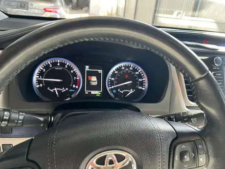 Toyota Highlander 2019 года за 18 000 000 тг. в Уральск – фото 14