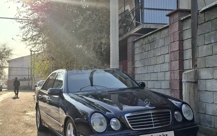 Mercedes-Benz E 320 2002 годаfor4 900 000 тг. в Шымкент