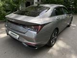 Hyundai Elantra 2022 годаүшін12 500 000 тг. в Алматы – фото 5