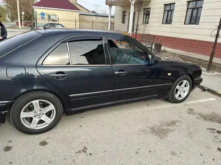 Mercedes-Benz E 240 1998 года за 3 500 000 тг. в Кызылорда – фото 3