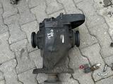 Редуктор заднего моста BMW e60 e39 за 2 002 тг. в Алматы