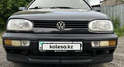 Volkswagen Golf 1994 годаүшін1 216 015 тг. в Талдыкорган – фото 4