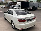 Toyota Camry 2015 годаүшін11 500 000 тг. в Шымкент – фото 4