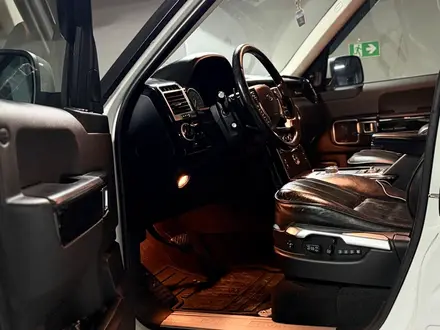 Land Rover Range Rover 2012 года за 12 000 000 тг. в Алматы – фото 18