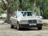 Mercedes-Benz E 200 1990 года за 1 950 000 тг. в Жаркент