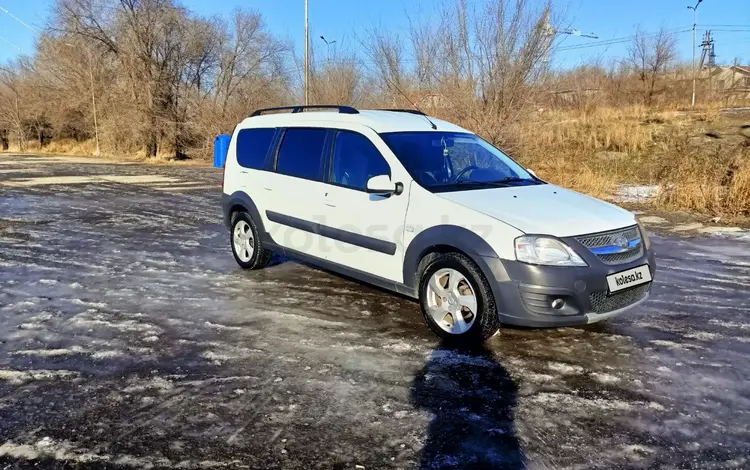 ВАЗ (Lada) Largus Cross 2018 года за 4 700 000 тг. в Семей