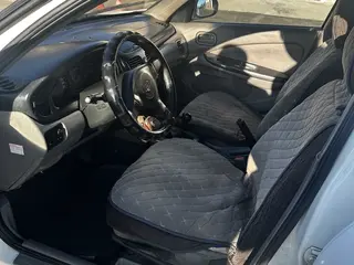 Nissan Sunny, 2001