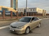 Toyota Camry 2004 года за 3 200 000 тг. в Актау – фото 2