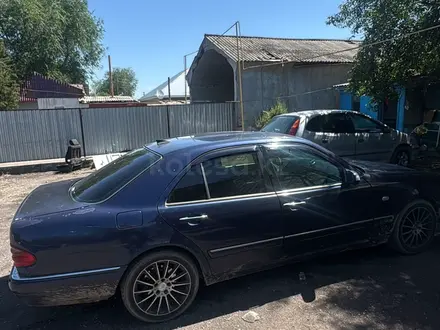 Mercedes-Benz E 280 1996 года за 1 200 000 тг. в Алматы – фото 4