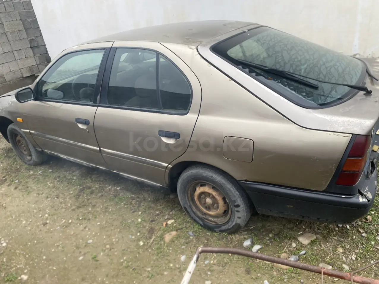 Nissan Primera, 1994