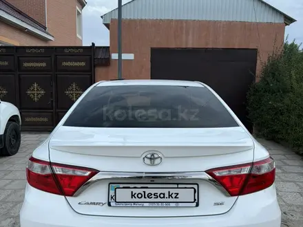 Toyota Camry 2016 года за 8 700 000 тг. в Жанаозен – фото 4