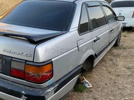 Volkswagen Passat 1988 года за 500 000 тг. в Тараз – фото 12