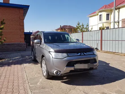 Mitsubishi Outlander 2013 года за 7 300 000 тг. в Астана