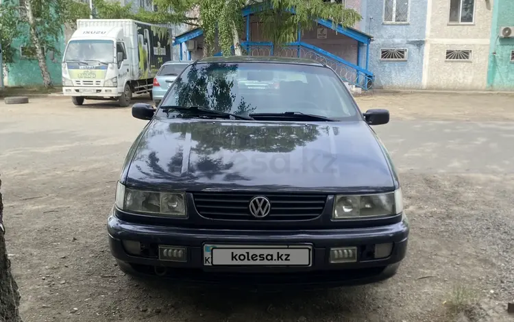 Volkswagen Passat 1995 годаүшін1 600 000 тг. в Петропавловск