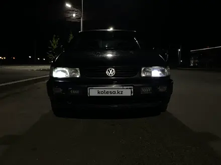 Volkswagen Passat 1995 года за 1 600 000 тг. в Петропавловск – фото 6