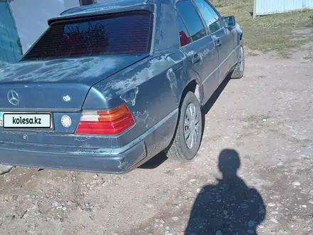 Mercedes-Benz E 230 1989 года за 430 000 тг. в Кеген – фото 6