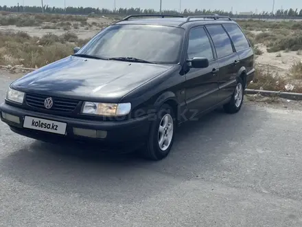 Volkswagen Passat 1995 года за 1 800 000 тг. в Кызылорда – фото 2