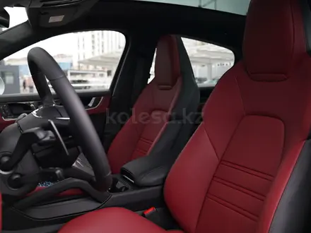 Porsche Cayenne S 2025 года за 112 554 200 тг. в Астана – фото 7