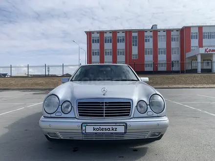 Mercedes-Benz E 240 1998 года за 4 000 000 тг. в Кызылорда – фото 8
