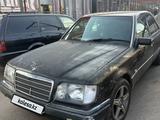 Mercedes-Benz E 220 1993 годаүшін1 000 000 тг. в Тараз